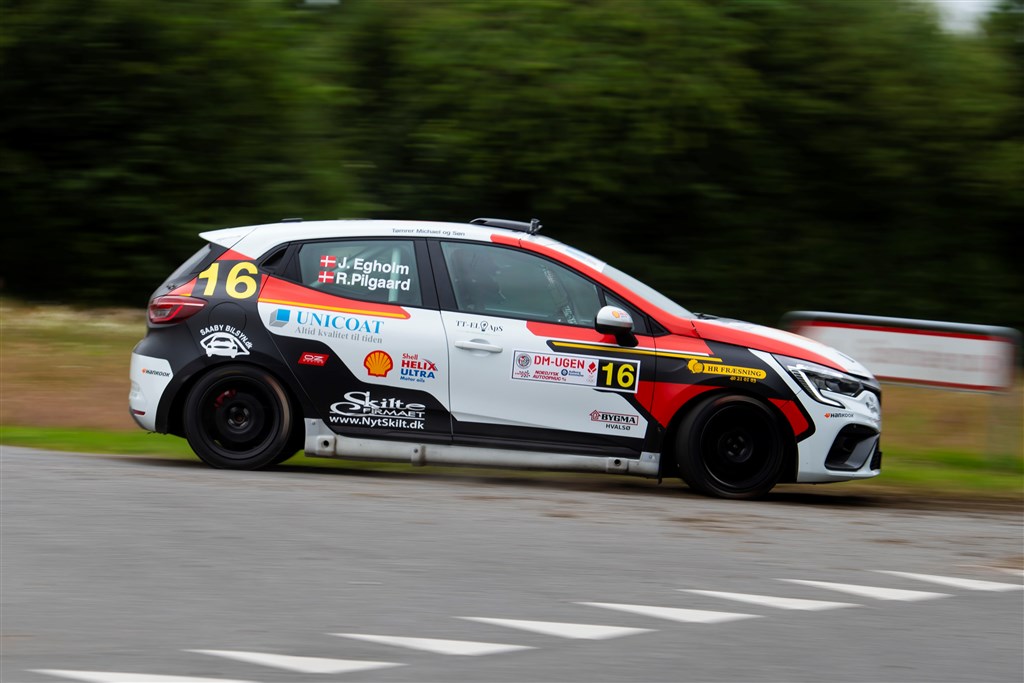 Jacob Egholm og Rikke Pilgaard Petersen fører Dansk Super Rally inden weekendens Rally Stoholm.
(Foto: Jokum Tord Larsen)